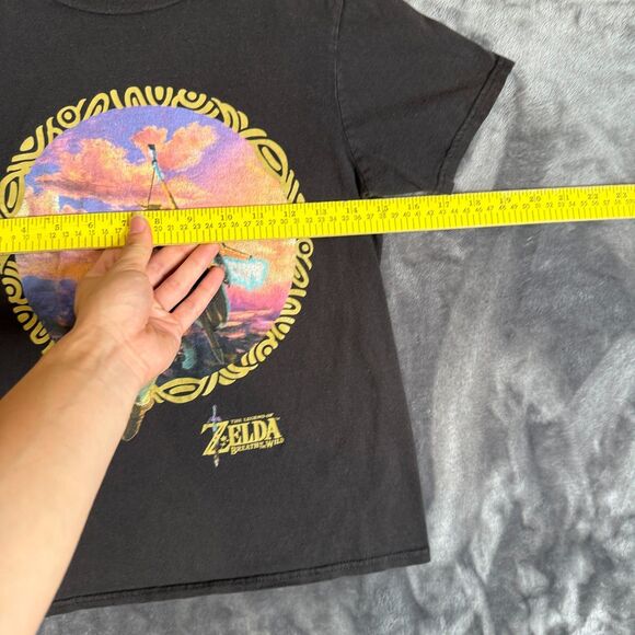 Legends of Zelda Video Game Promo Short Sleeve T-Shirt Size Youth Medium - Picture 4 of 7